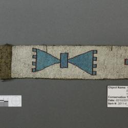 Geometric patterned rectangular cuff