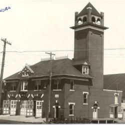 Photographs of buildings in Kenora