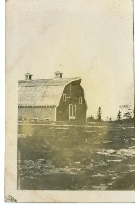 Letters and photographs sent to Jane Simpson from Kate Vale